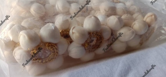 50 Piece Lot Artificial Jasmine Flower Hair Accessories White Color Crafting Material Paper Craft With Golden Thread Ring South Indian Decor