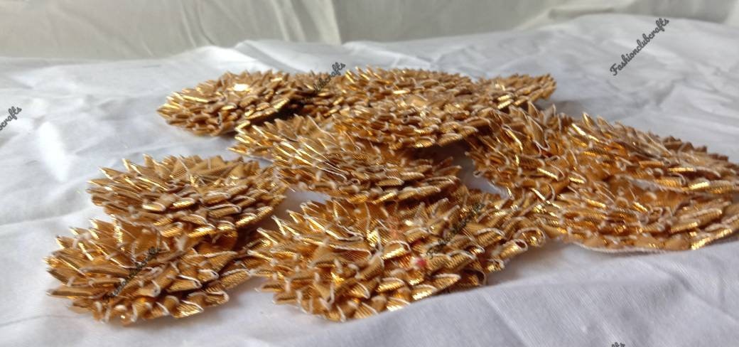 100 Piece 5.5 cm Gota Flower Golden Lace 4 Layer Gota Patti Flower Patch Work Accessories Floral Applique Sewing Material Flower Arrangement