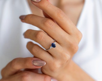 Bague de fiançailles et de promesses originale naturelle en saphir naturel avec diamant rond et pierre précieuse bleue, cadeau de mariage délicat pour la fête des mères