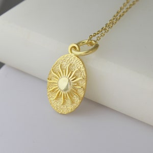 Sun Coin Necklace 14k Solid Gold Elegant Celestial Necklace Gold Oval ...