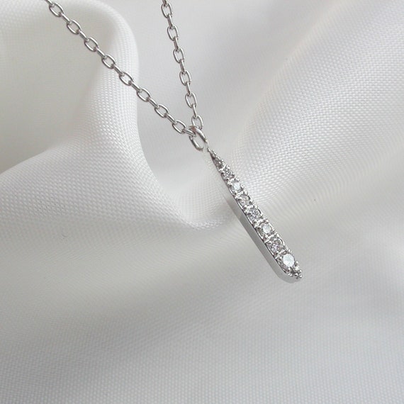 Platinum clearance bar necklace