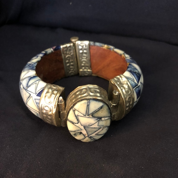 1940's Indian Wooden Hinged Barrel Clasp Bangle Bracelet