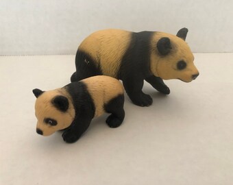 Schleich STANDING GIANT PANDA solid plastic wild zoo jungle Asian ANIMAL  NEW 