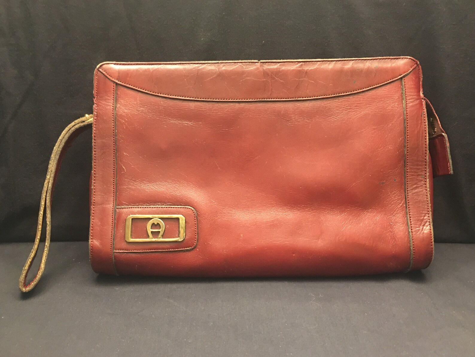 von dutch purse white