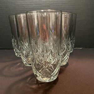 Vintage Set of Clear Drinking Glasses