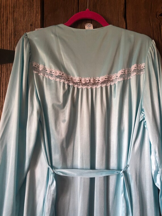 Vintage Fantasy Nightwear Robe - image 7