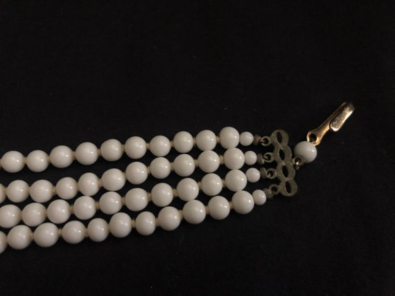 Vintage 4-Strand White Plastic Beaded Necklace - image 4