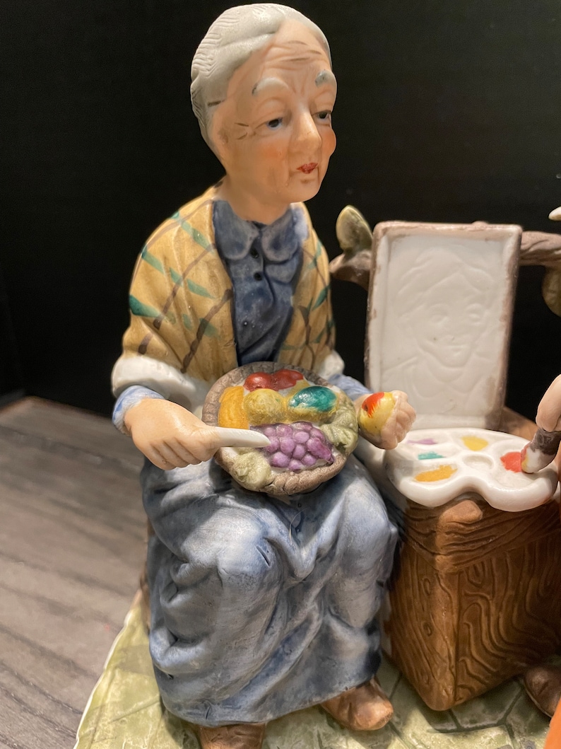 Vintage Man and Woman Statue - Etsy