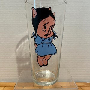 1973 Pepsi Collector Series Petunia Pig Drinking Glass