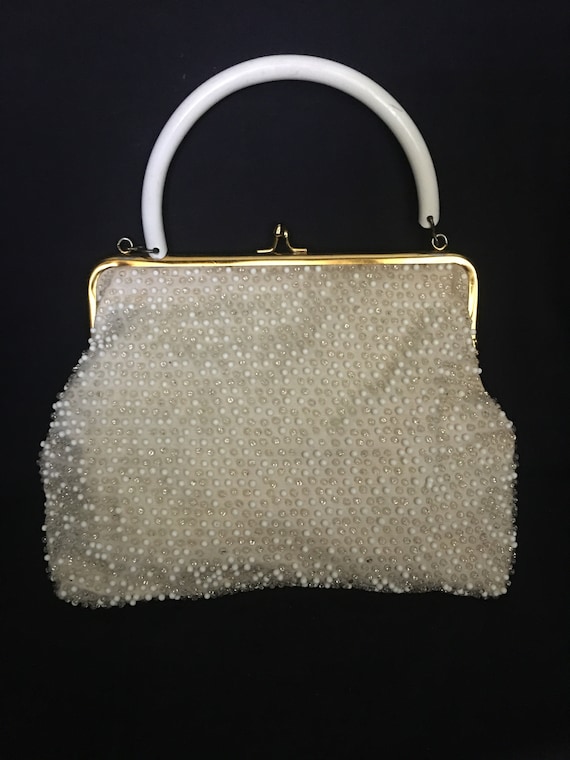 Vintage Lumured Bead Purse