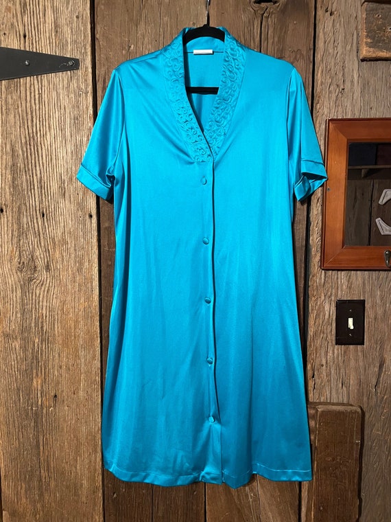 Vintage JCPenney Nylon Teal Blue Womens Robe