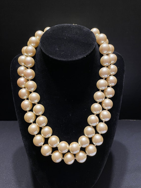 Vintage Carolee Chunky Faux Pearl Necklace