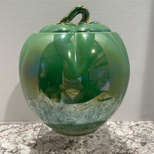 1940 Pantry Parade Green Tomato Luster Cookie Jar