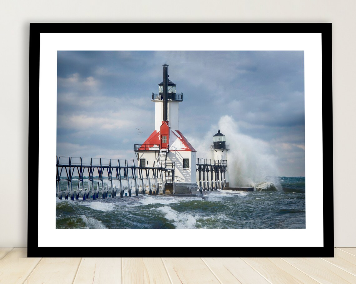 Lake Michigan Lighthouse Waves Photo, Tiscornia Beach, St. Joseph ...