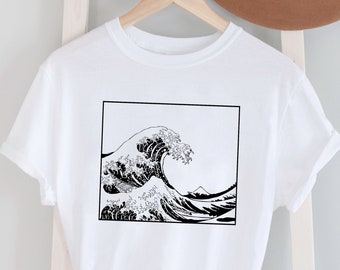 Kanagawa wave T-shirt/Ukiyoe T-shirt/Hokusai shirt/Japanese art T-shirt/gift for japanese lover/Hokusai wave tee/japanese souvenir gift