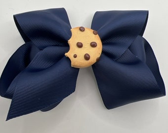 Cookie Hair Clip