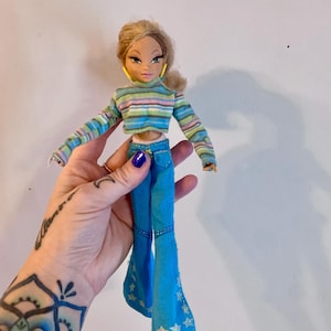 Winx Club Fairy Charmix Doll Pixie Flora