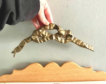Vintage Wall Hanging Frame Brass Bows