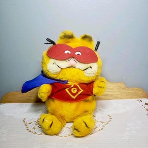 Vintage Garfield Super Hero Plushed Animal