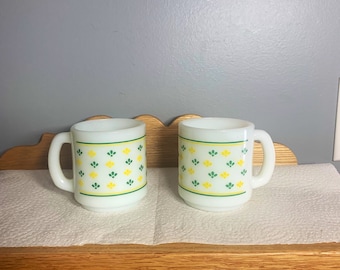 Termocrisa Milk Glass Mugs