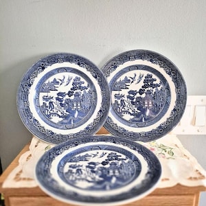 Antique Blue and White made in England Churchill Willow pattern Plates set of 3