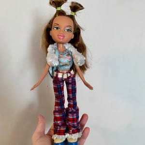 Vintage Bratz Yasmin Doll 2001