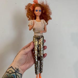 Vintage Barbie en de Rockers diva roodharige pop jaren 80 van Mattel