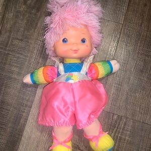 1980&#39;s Baby Rainbow Brite Doll Mattell Hallmark