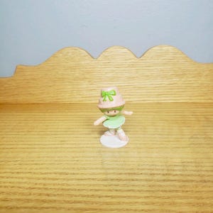 Lime Chiffon Ballerina PVC Plastic Figure Strawberry Shortcake Miniature Toy