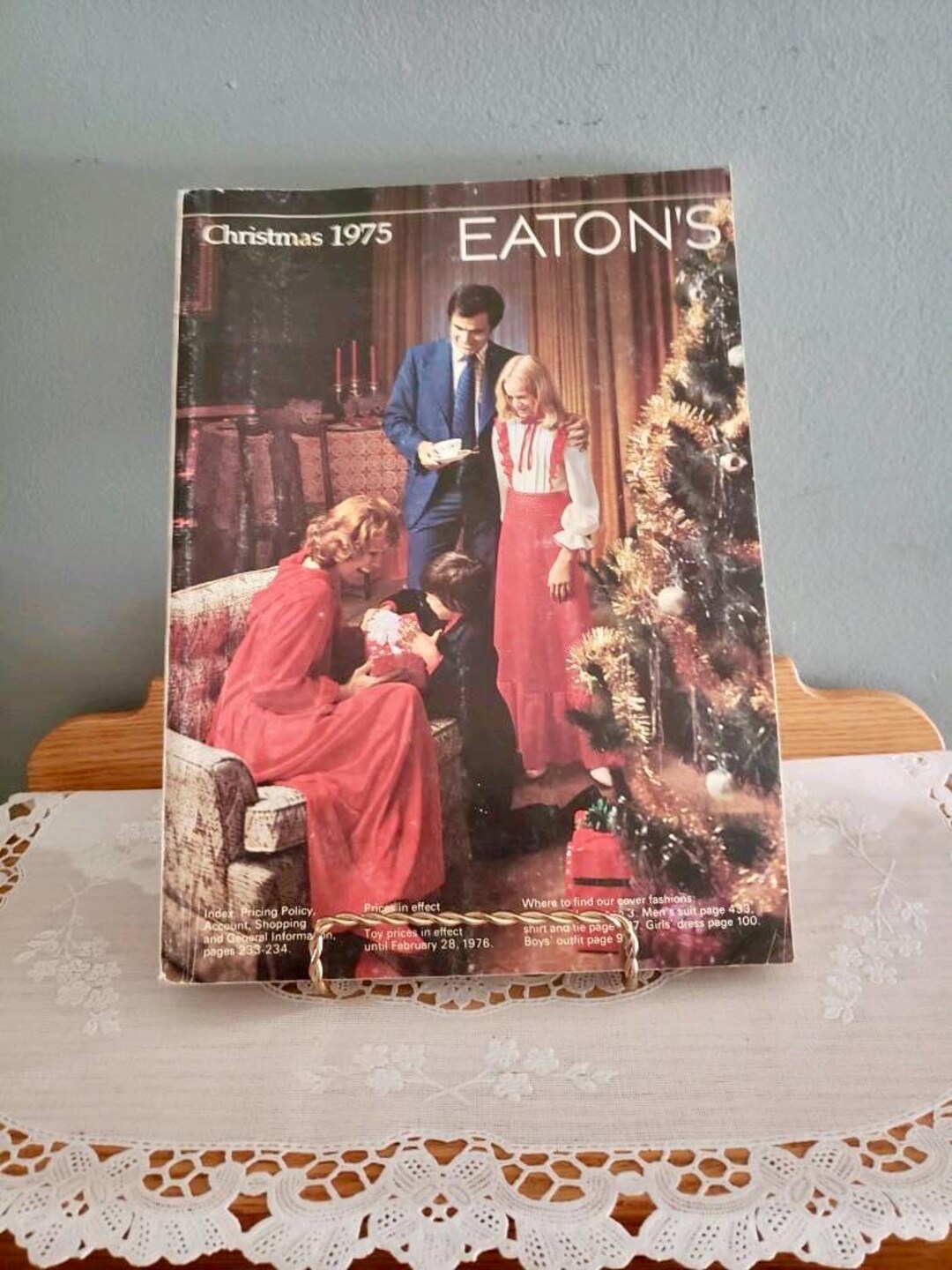 Vintage Eatons Christmas Catalogue 1975 Canada Etsy
