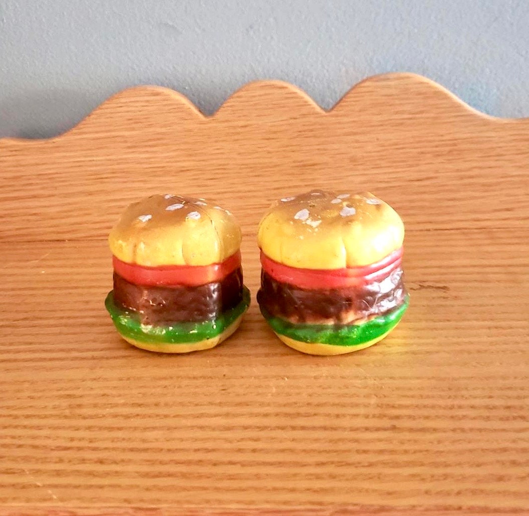Vintage Plastic Hamburger Salt And Pepper Shaker Set