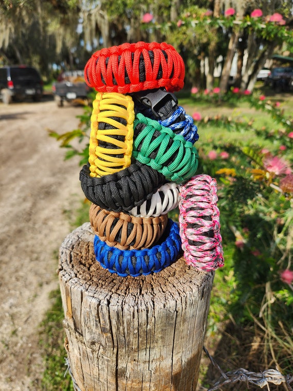 King Cobra/ Paracord Bracelet/ Cobra Bracelet/ 