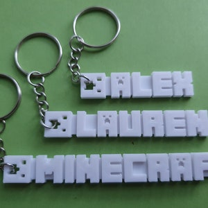 Personalised Gaming Keyring -  Name or word of choice - Great for school bags! Multiple colours available!