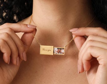 Custom Engraving Photo Locket, Picture Necklace Pendant, Picture Holder Necklace, 18k Gold Filled Locket Necklace, Valentines Necklace