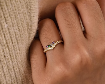 Dainty Multiple Birthstone Ring, Stackable Ring, Minimalist Gemstone Ring, Birthstone Jewelry Gift, Birthday Gifts, Christmas Gift