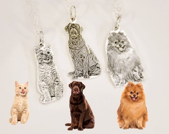 Custom Pet Photo Necklace, Engraved Personalized Cat Necklace, Pet Memorial Engraved Necklace, Personalized Dog Mom Gift, Gift for Pet Lover