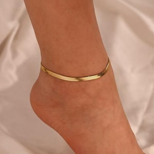 18K Gold Herringbone Anklet, Perfect for Everyday Wear, Stainless Steel Snake Chain Anklet Bracelet, Perfect Gift for Her, Waterproof Anklet