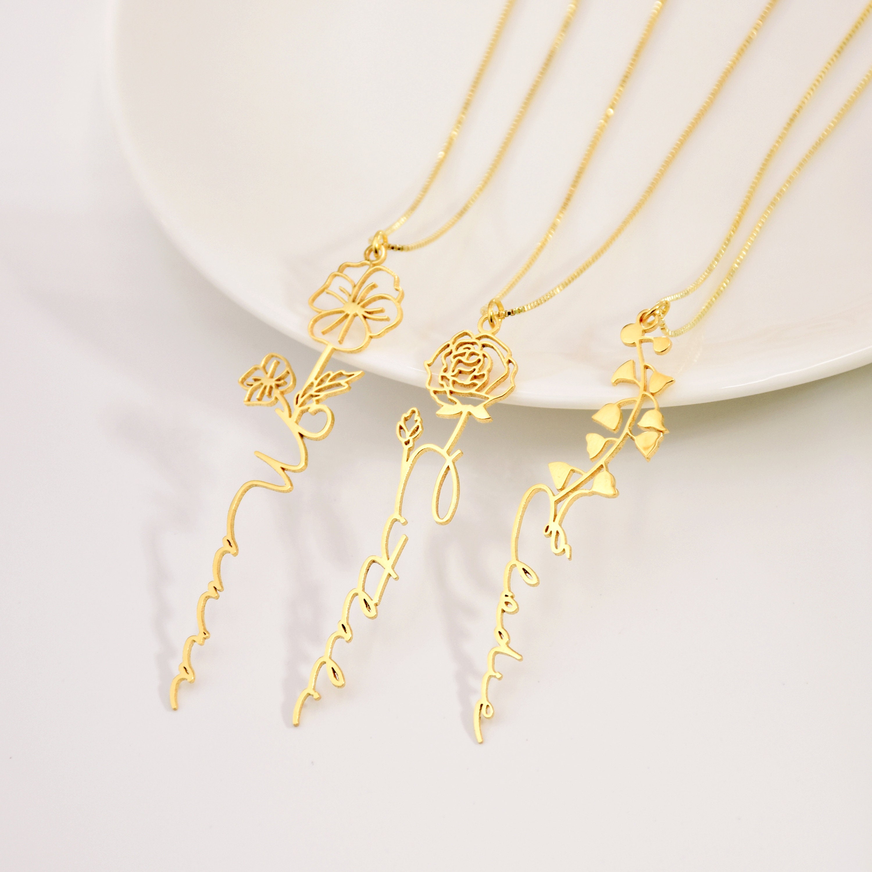 Floral Name Necklace Custom Birth Flower Name Necklace Etsy UK