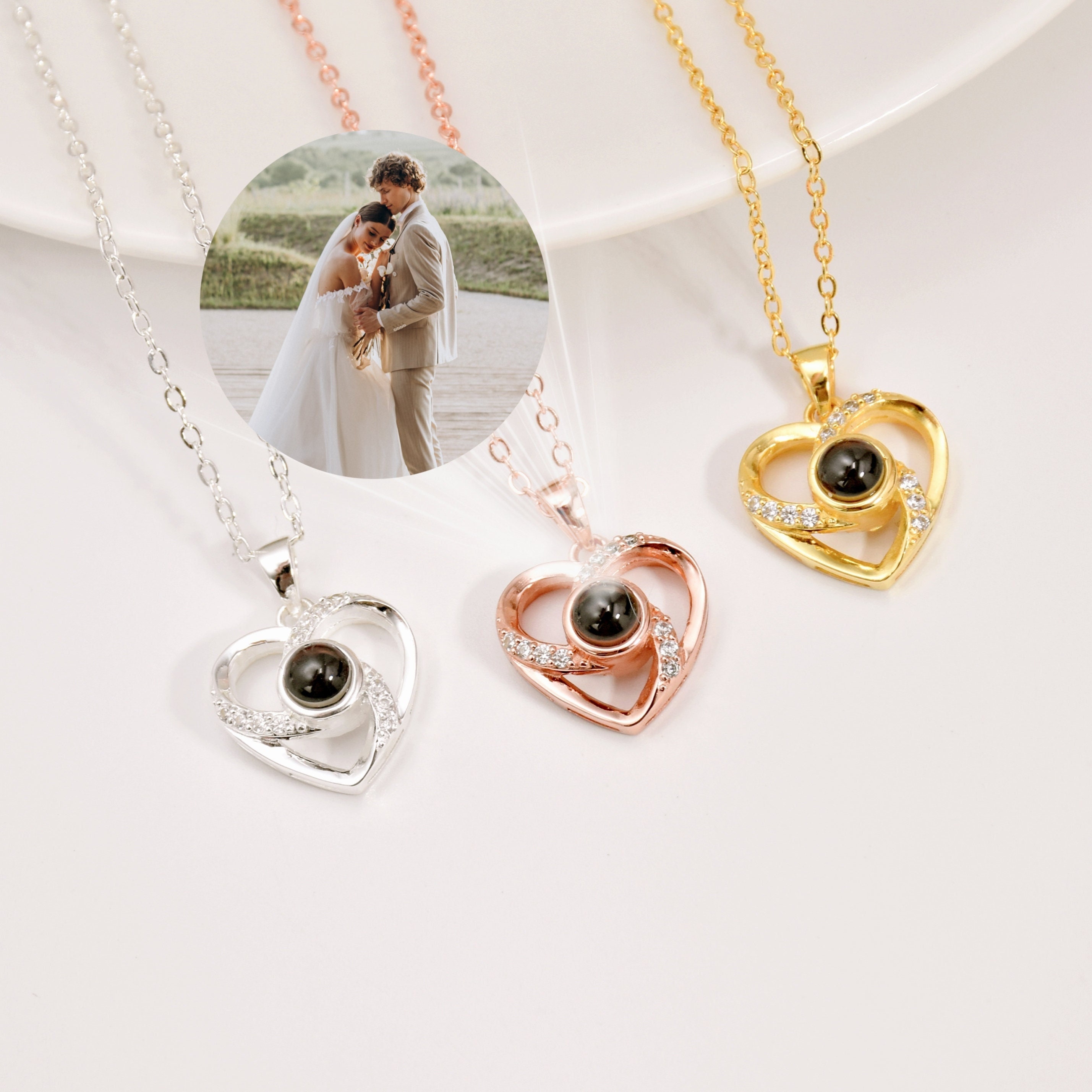 HANRU Double-sides Picture Necklace Personalized Photo for Women Men,  Custom Photo Pendant with Picture Inside, Memorial Engraved Necklace with  Solid Protector - Walmart.com