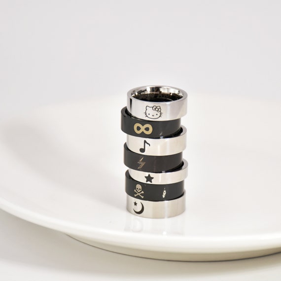 Unisex Engraved Ring, Personalized Engrave Name Black Rings for