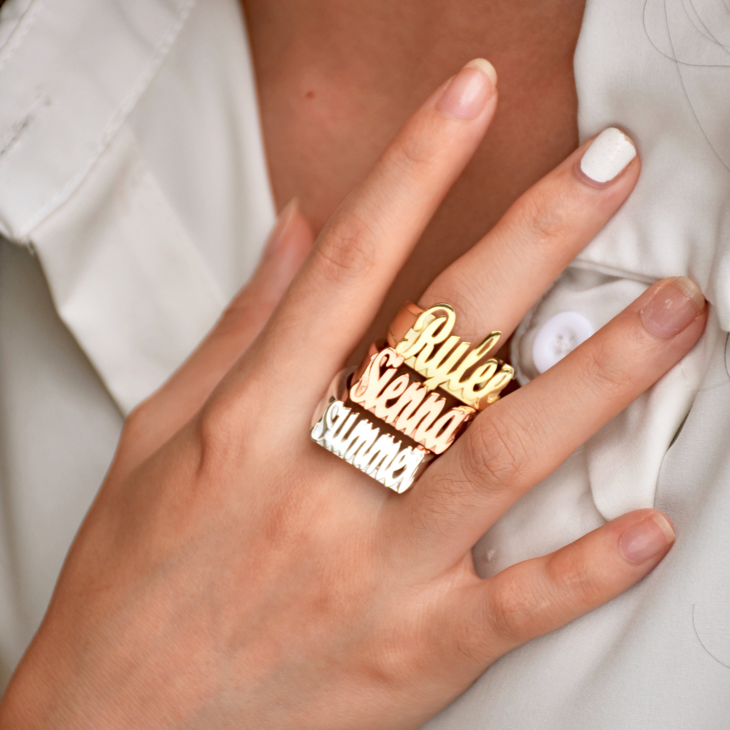 14k Yellow Gold Cutout Spinning Name Ring | Baltinester Jewelry
