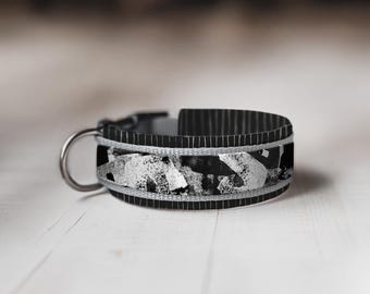 Dog collar with click closure "Wednesday", softshell, cool collar, modern, handmade, stylish, 35 mm wide