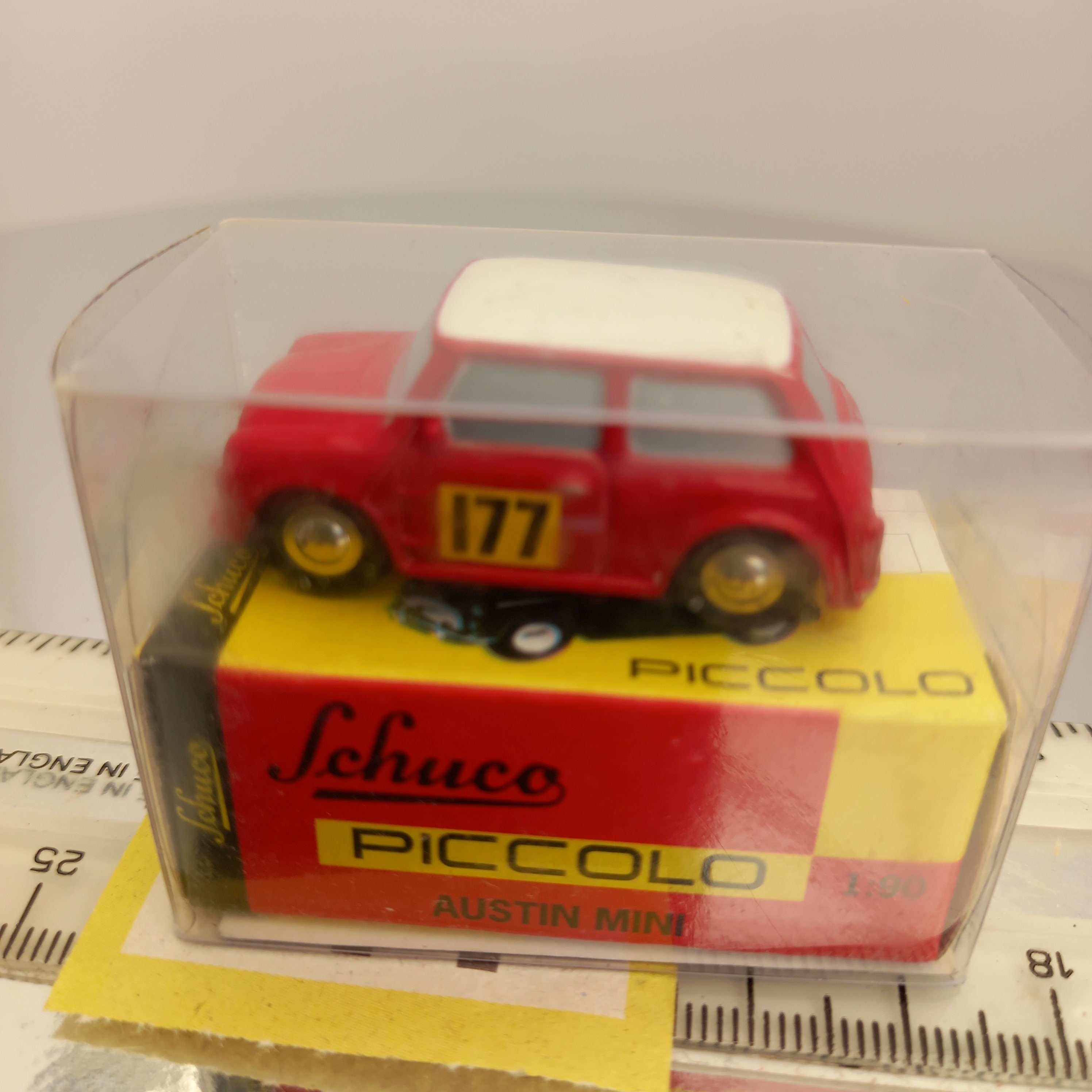 Schuco Piccolo 01331 Austin Mini Red Racing Number 177 1:90 Scale