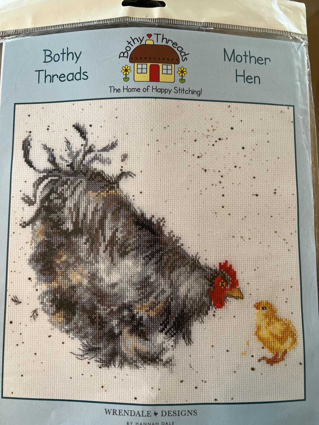 Bothy Threads Mother Hen Kit XHD50 MIP Finished Size 10.4