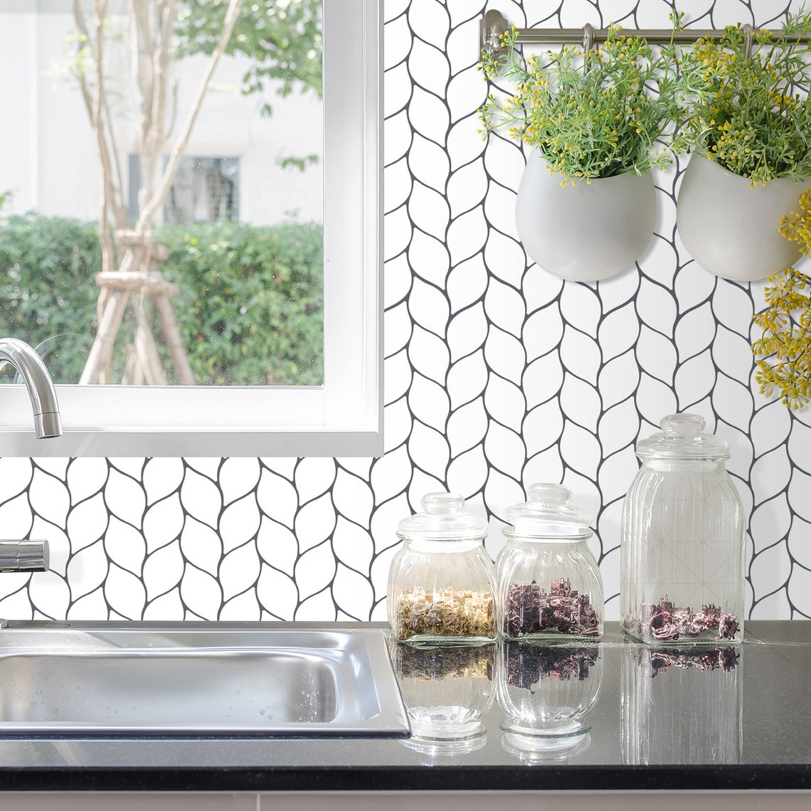 white leaf backsplash