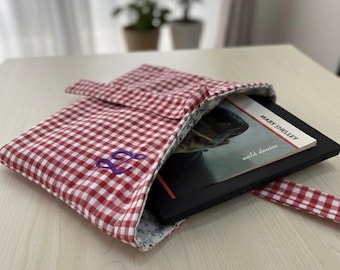 Copertina personalizzata per libro a quadretti: Bibbia ricamata o custodia per Kindle