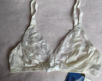 Vintage Warner's Lace Bra 36B | Sheer White Flowers Embroidered Bra | Soft Cup Romantic Lingerie | Made in Spain- new with tags