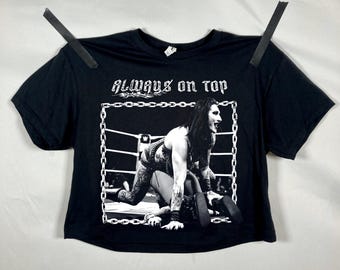 Siempre en la cima - Mami - Pin de pretzel - Top corto *PREVENTA*