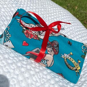 Bolso para envolver cartas de tarot de Lucky Girl en verde azulado