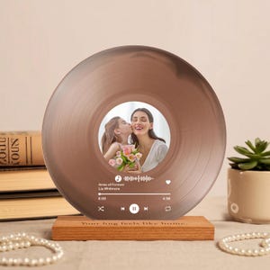 Custom Vinyl Record Plaque with Photo Song – Personalized Gift for Mom from Daughter – Mothers Day Keepsake Gift - Music Art Gift for Mom
